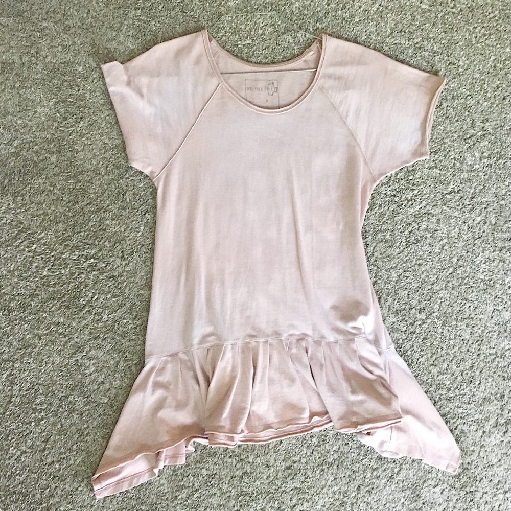 Free People blush ruffled bottom shirt - s